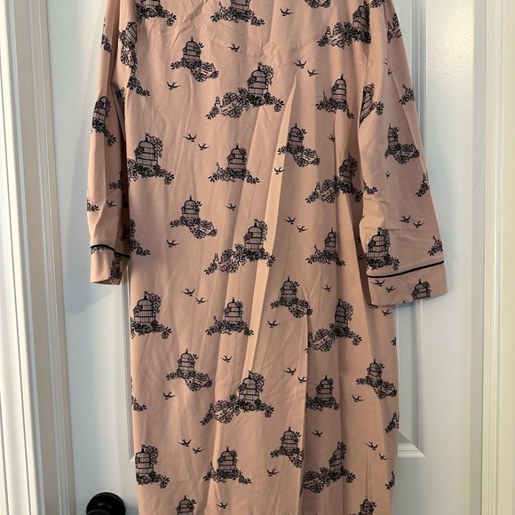 Like New Soma Size Large Pink & Black Long Sleeve Nightgown - Picture 5 of 5